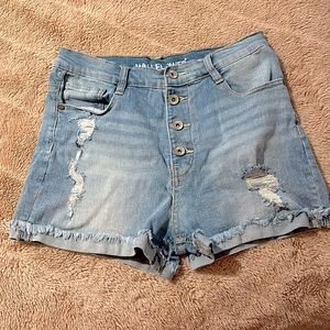 “Wallflower” ripped Jean shorts